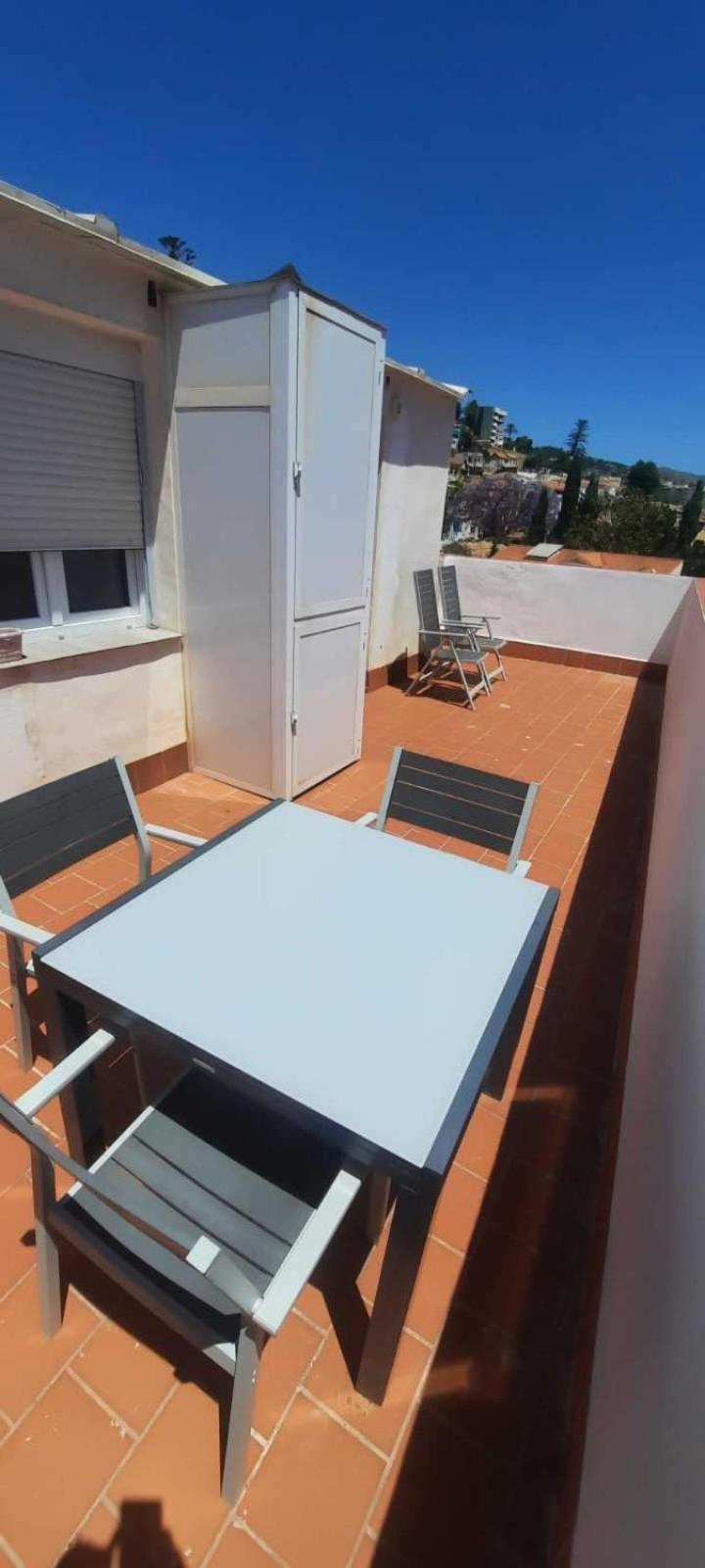 Atico Con Terraza Frente Playa Pedregalejo Apartamento Málaga Exterior foto